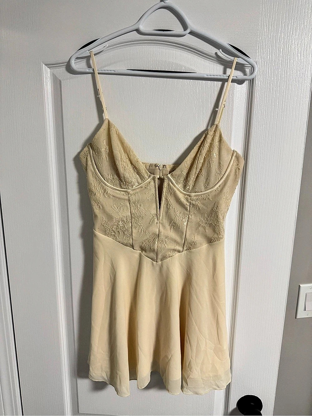 POLLY Lace Bodice Mini Dress in Yellow Like New